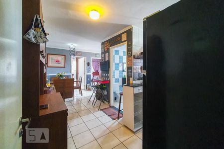 Entrada de apartamento à venda com 2 quartos, 48m² em Parque Fongaro, São Paulo