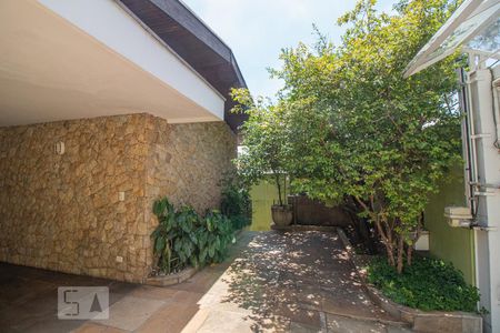 Jardim de casa à venda com 4 quartos, 485m² em Brooklin, São Paulo