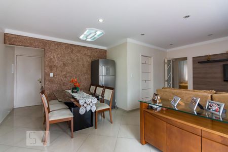 Sala de apartamento à venda com 2 quartos, 77m² em Vila Osasco, Osasco