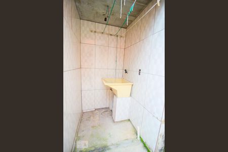 Área de Serviço de casa para alugar com 1 quarto, 22m² em Jardim Robru, São Paulo