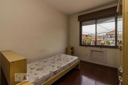 Dormitório2 de apartamento à venda com 2 quartos, 88m² em Medianeira, Porto Alegre