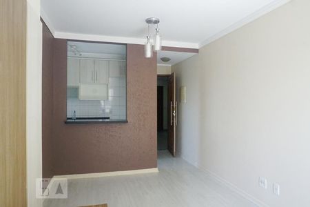 Sala de apartamento para alugar com 3 quartos, 55m² em Vila Araguaia, São Paulo