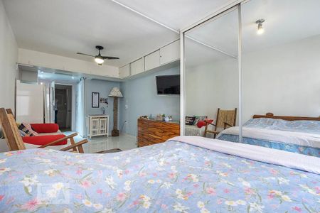 Sala de kitnet/studio para alugar com 1 quarto, 30m² em Cerqueira César, São Paulo