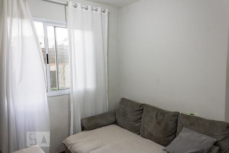 Sala de apartamento para alugar com 2 quartos, 50m² em Vila Antonieta, São Paulo