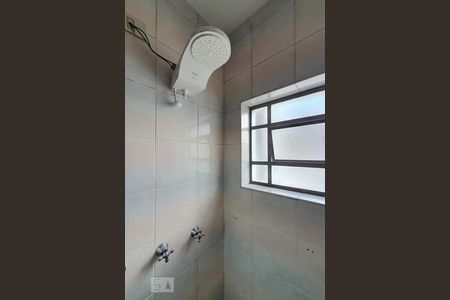 Banheiro da suíte de casa para alugar com 3 quartos, 150m² em Cambuci, São Paulo