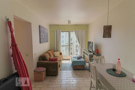 Sala de apartamento para alugar com 2 quartos, 60m² em Jardim Jussara, São Paulo