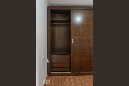 Quarto 1 de apartamento para alugar com 2 quartos, 72m² em Perdizes, São Paulo