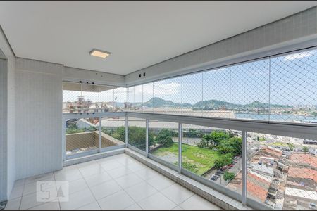 Varanda de apartamento para alugar com 3 quartos, 111m² em Ponta da Praia, Santos