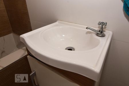Apartamento para alugar com 60m², 1 quarto e sem vaga Apartamento para alugar com 60m², 1 quarto e sem vagaBanheiro da Suíte