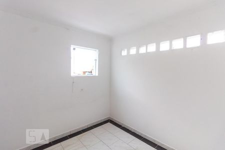 Quarto 1 de casa de condomínio para alugar com 1 quarto, 40m² em Parque Cisper, São Paulo