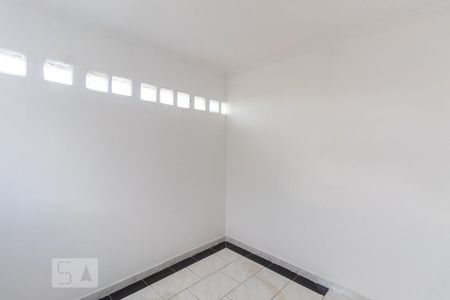 Quarto 1 de casa de condomínio para alugar com 1 quarto, 40m² em Parque Cisper, São Paulo