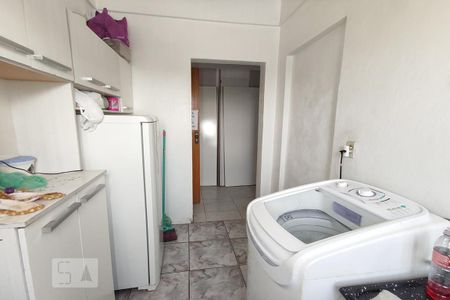 Cozinha e Área de Serviço de kitnet/studio para alugar com 1 quarto, 15m² em São Miguel, São Leopoldo