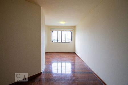 Sala de apartamento para alugar com 2 quartos, 70m² em Umuarama, Osasco