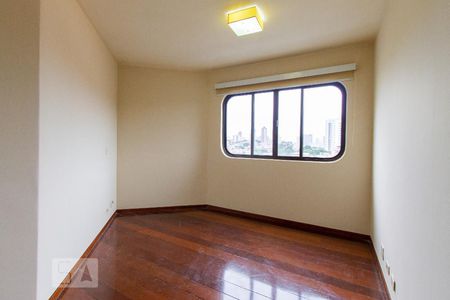 Sala de apartamento para alugar com 2 quartos, 70m² em Umuarama, Osasco