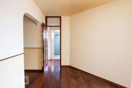 Sala de apartamento para alugar com 2 quartos, 70m² em Umuarama, Osasco