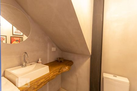 Lavabo de casa à venda com 3 quartos, 230m² em Perdizes, São Paulo