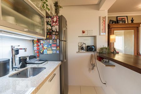 Sala/Cozinha de apartamento para alugar com 1 quarto, 47m² em Petrópolis, Porto Alegre