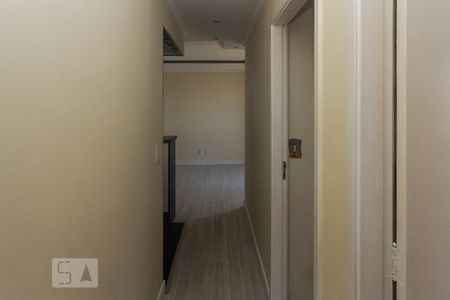 Corredor de apartamento à venda com 2 quartos, 50m² em Jardim Vila Formosa, São Paulo