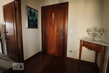 Hall do apartamento de apartamento à venda com 4 quartos, 307m² em Cambuí, Campinas