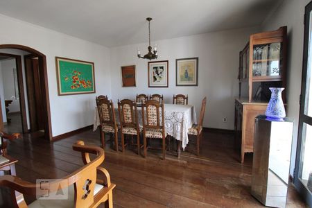 Sala de apartamento à venda com 4 quartos, 307m² em Cambuí, Campinas