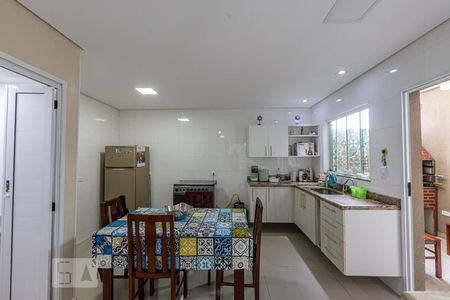 Cozinha de casa para alugar com 2 quartos, 90m² em Penha de França, São Paulo