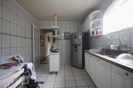 Cozinha de casa à venda com 3 quartos, 129m² em Jardim Londrina, São Paulo