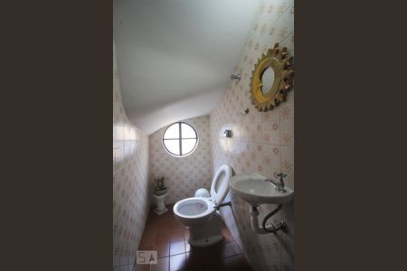 Lavabo de casa à venda com 3 quartos, 129m² em Jardim Londrina, São Paulo