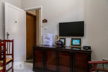 Sala de apartamento para alugar com 1 quarto, 46m² em Boqueirão, Santos