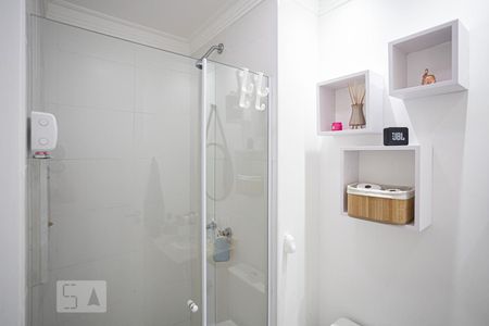 Banheiro de apartamento para alugar com 1 quarto, 35m² em Presidente Altino, Osasco