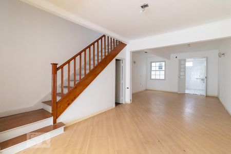 Sala de casa para alugar com 2 quartos, 130m² em Sumaré, São Paulo