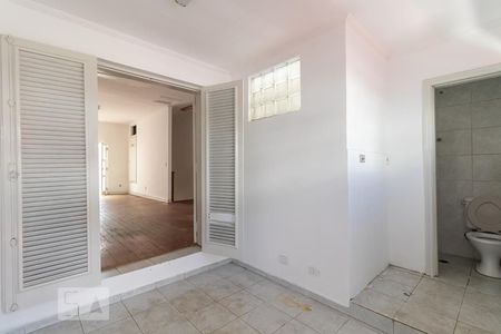 Varanda de casa para alugar com 2 quartos, 130m² em Sumaré, São Paulo