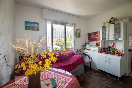 Sala de apartamento à venda com 1 quarto, 58m² em Passo da Areia, Porto Alegre