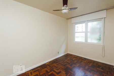 QUARTO de apartamento à venda com 1 quarto, 48m² em Vila Ipiranga, Porto Alegre