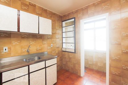 COZINHA de apartamento à venda com 1 quarto, 48m² em Vila Ipiranga, Porto Alegre