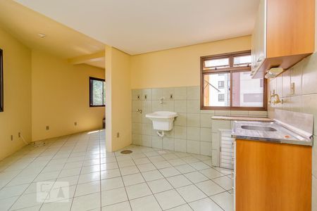 Cozinha de apartamento para alugar com 1 quarto, 30m² em Vila João Pessoa, Porto Alegre