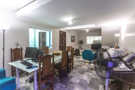 Sala de estar de casa à venda com 4 quartos, 282m² em Paulicéia, São Bernardo do Campo