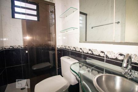 Banheiro de apartamento para alugar com 1 quarto, 41m² em Higienópolis, Porto Alegre