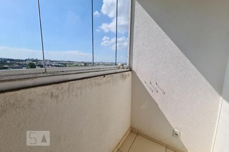 Varanda  de apartamento para alugar com 2 quartos, 52m² em Jardim Bertanha, Sorocaba