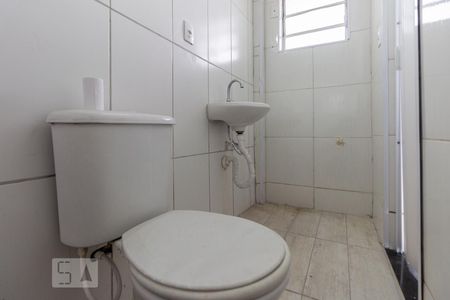 Banheiro de kitnet/studio à venda com 1 quarto, 26m² em Santa Efigênia, São Paulo