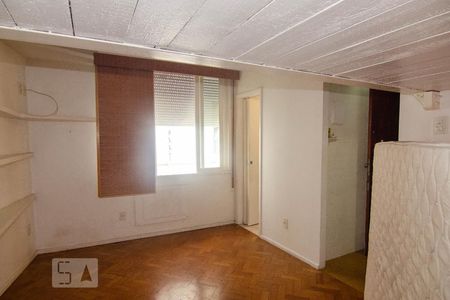 Sala / Quarto de kitnet/studio para alugar com 1 quarto, 21m² em Laranjeiras, Rio de Janeiro