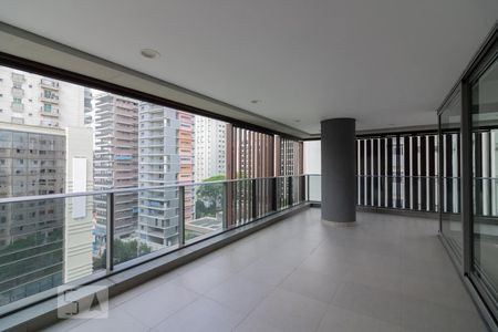 Varanda Sala de apartamento à venda com 4 quartos, 251m² em Moema, São Paulo