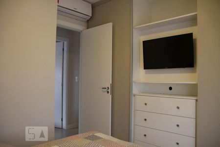 Quarto 1 de apartamento para alugar com 2 quartos, 58m² em Vila Itapura, Campinas