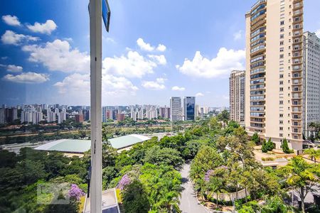 Vista da Sala de apartamento à venda com 1 quarto, 70m² em Jardim Fonte do Morumbi, São Paulo