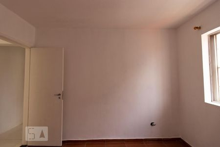 Quarto 1 de apartamento para alugar com 2 quartos, 70m² em Parada Inglesa, São Paulo