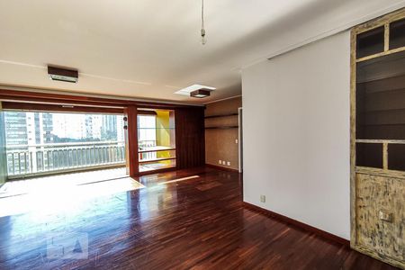 Sala de apartamento à venda com 3 quartos, 120m² em Lar São Paulo, São Paulo