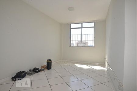 Apartamento à venda com 80m², 2 quartos e 1 vagaSala