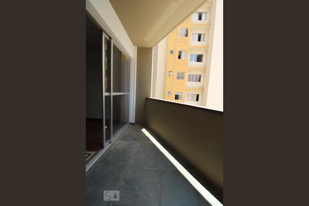 Sacada da Sala de apartamento para alugar com 3 quartos, 120m² em Jardim Proença, Campinas