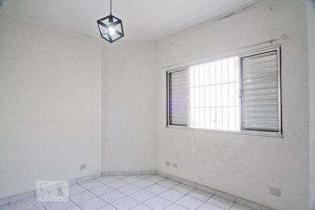 Quarto 2 de casa para alugar com 3 quartos, 110m² em Vila Santa Maria, São Paulo