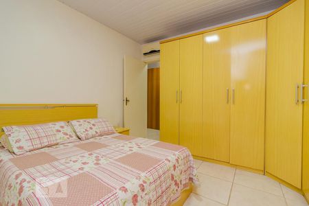 Quarto 1 de apartamento à venda com 2 quartos, 73m² em Azenha, Porto Alegre