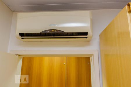 Quarto 1 de apartamento à venda com 2 quartos, 73m² em Azenha, Porto Alegre